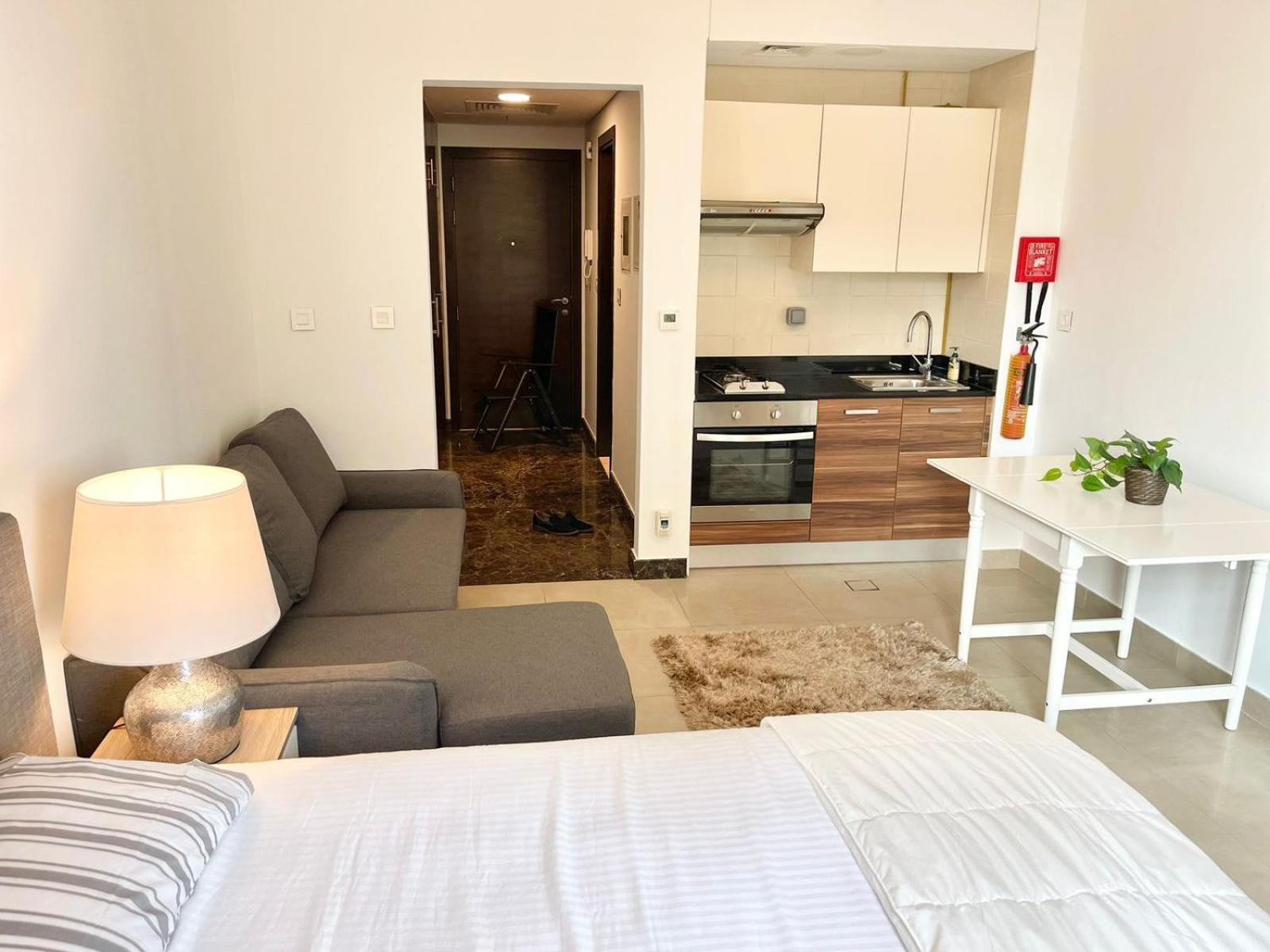 Super Elegant Studio Apartment-Sparkle Tower By Sweet Homes Dubai Eksteriør bilde